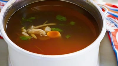 making bone broth